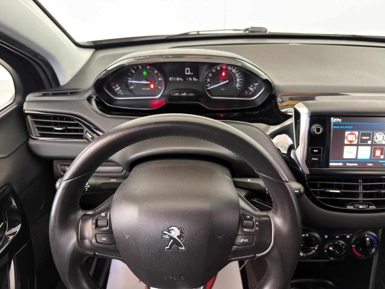 Peugeot 208 PureTech 82 5 porte Allure