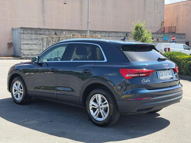AUDI Q3 35 TDI quattro S tronic Business