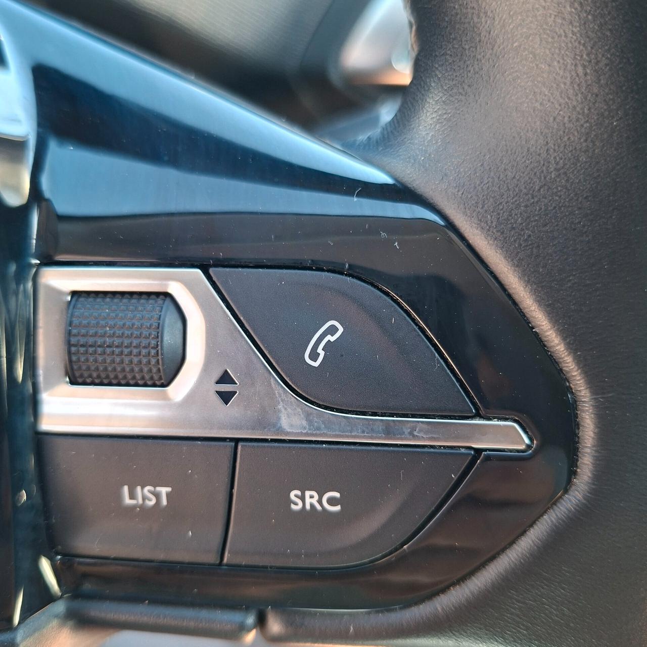 Peugeot 3008 1.5 Bluehdi 130 Cv Active