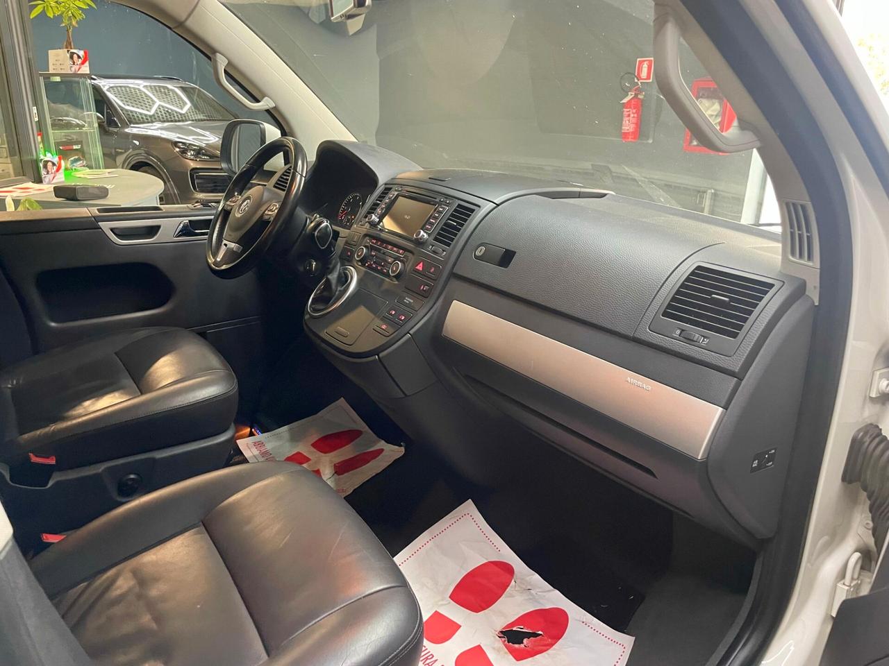 Volkswagen Multivan 2.0 TDI 150CV DSG Highline