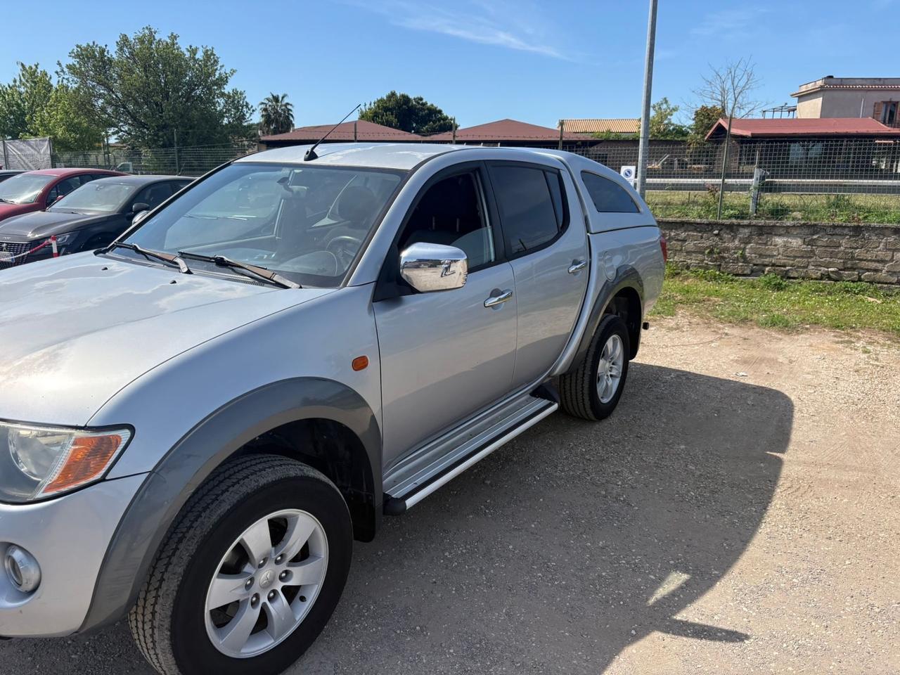 Mitsubishi L200