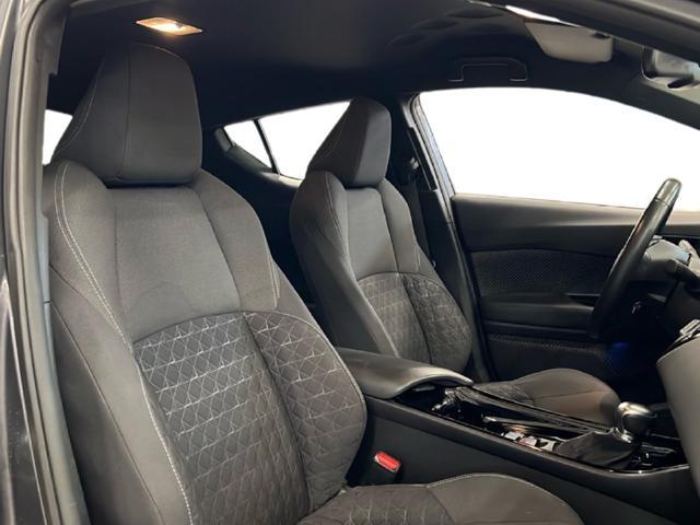 TOYOTA C-HR 2.0 Hybrid E-CVT Trend