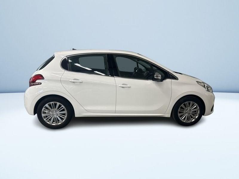 Peugeot 208 5P 1.2 PURETECH ALLURE S&S 82CV NEOPATENTATI