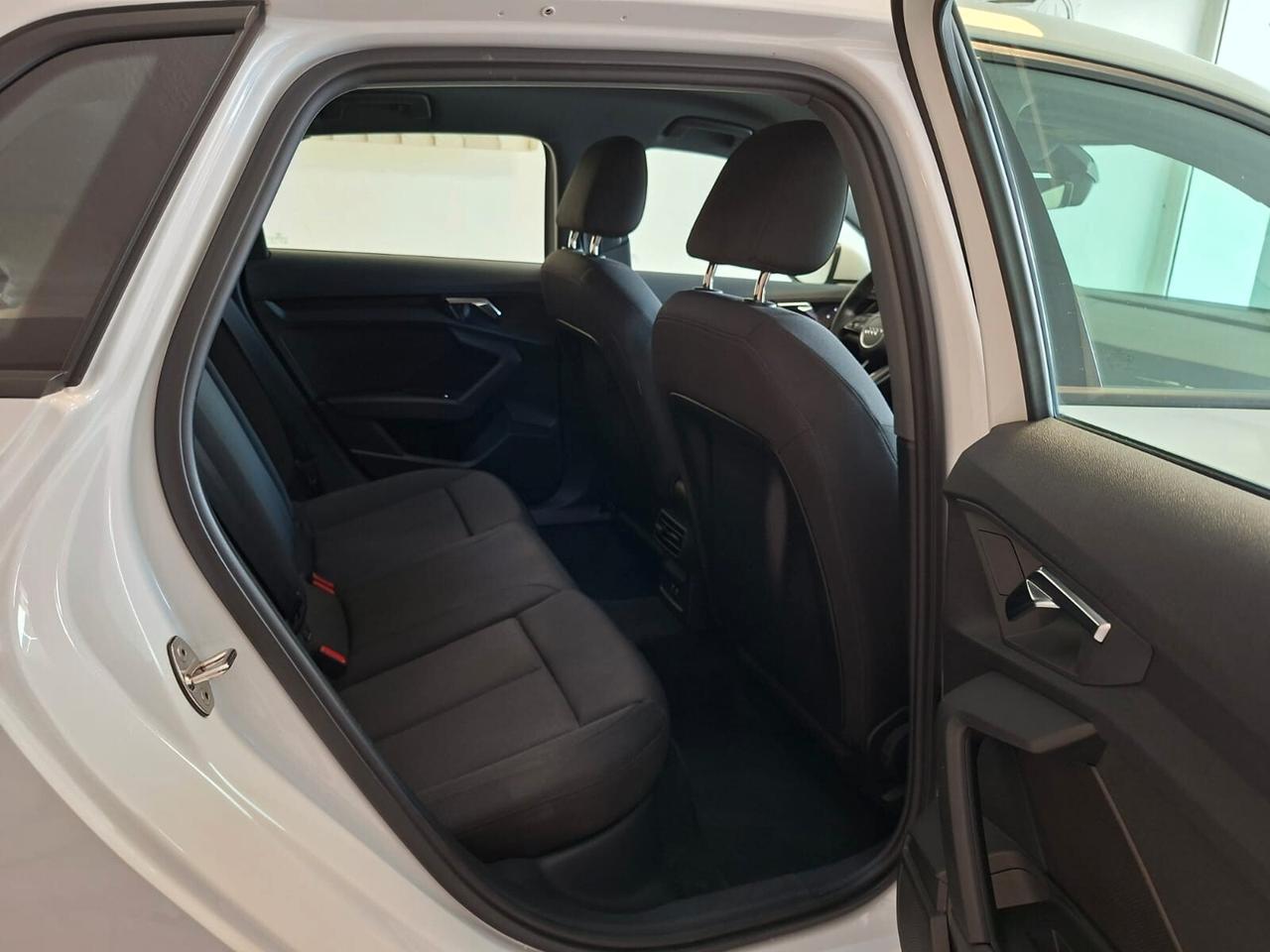 Audi A3 SPB 30 TDI Business