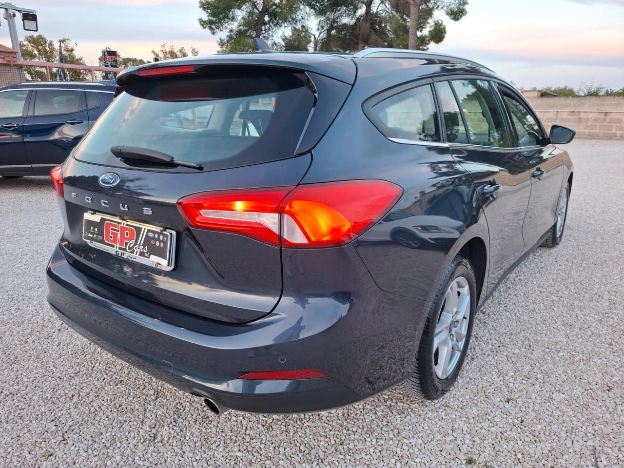 Ford Focus 1.5 TDCI 120cv SW *NAVY-LED-CAM*