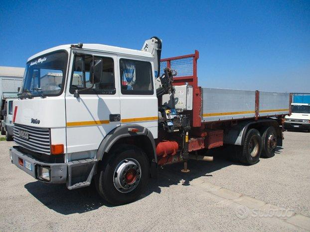 Iveco 175-24 3 ASSI GRU PM 8000/2S +RIBALTABILE TR