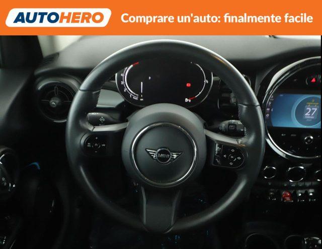 MINI Cooper 1.5 Cooper Essential 5 porte