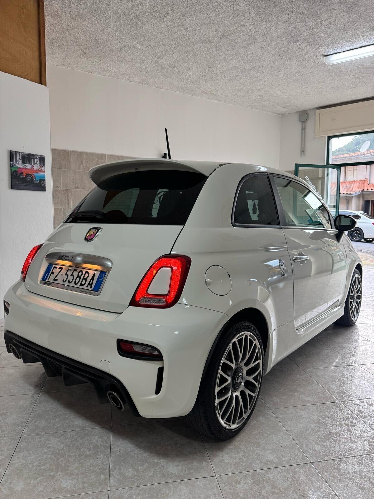 Abarth 595 1.4 Turbo T-Jet 145 CV