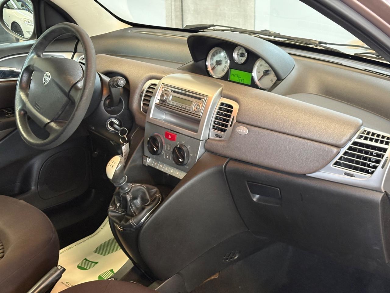 Lancia Ypsilon 1.2 Elle
