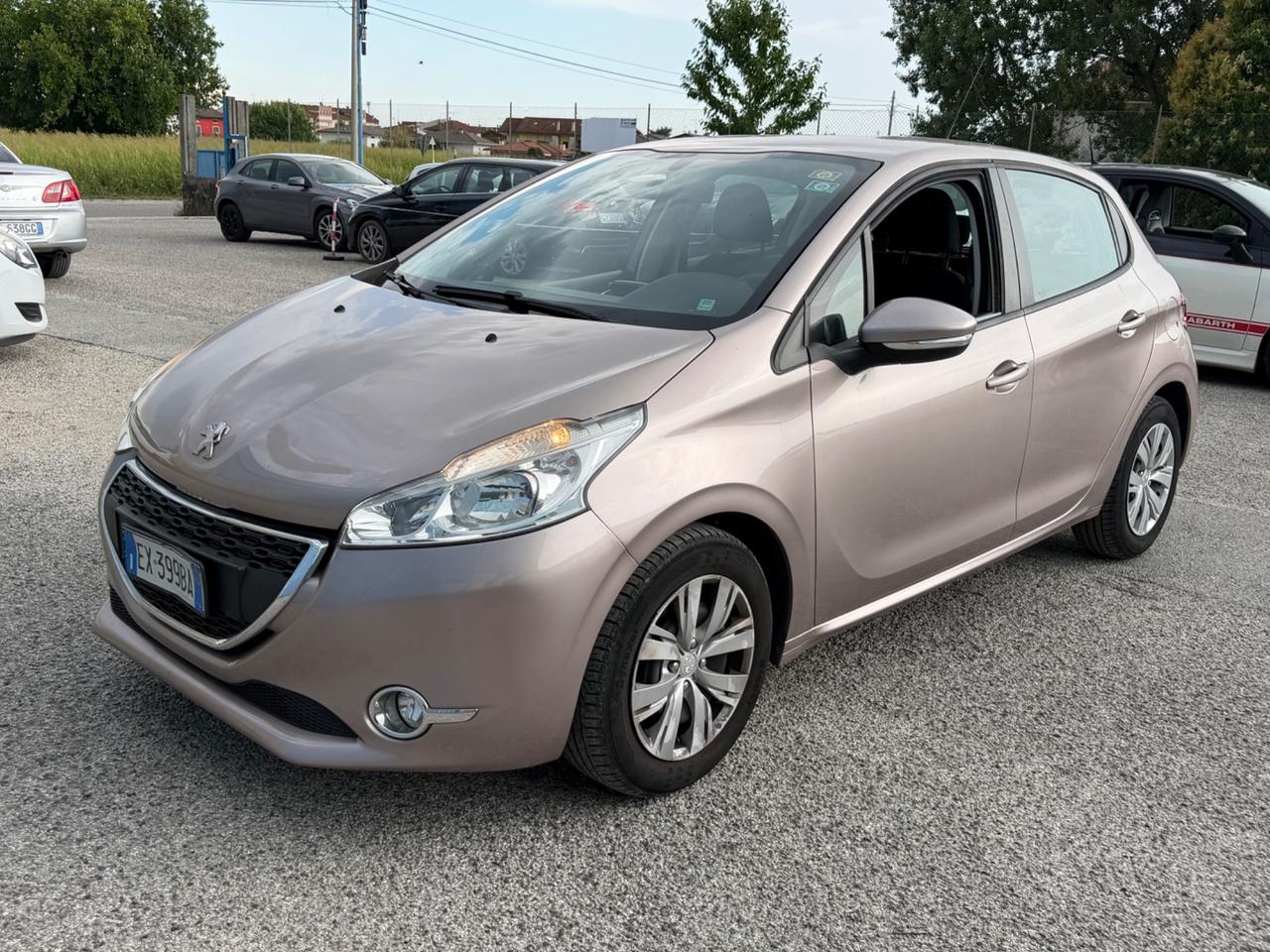 Peugeot 208 PureTech 82 5 porte Access