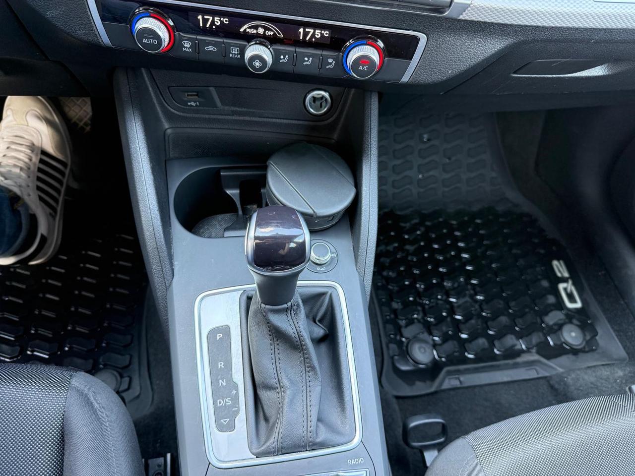 AUDI Q2 35 TFSI S tronic