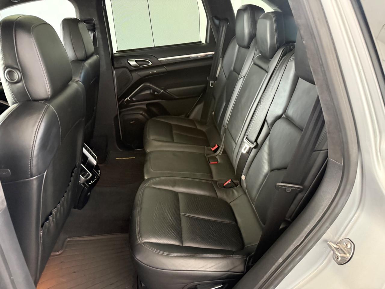 Porsche Cayenne 4.8 GTS SOLO COMMERCIANTI