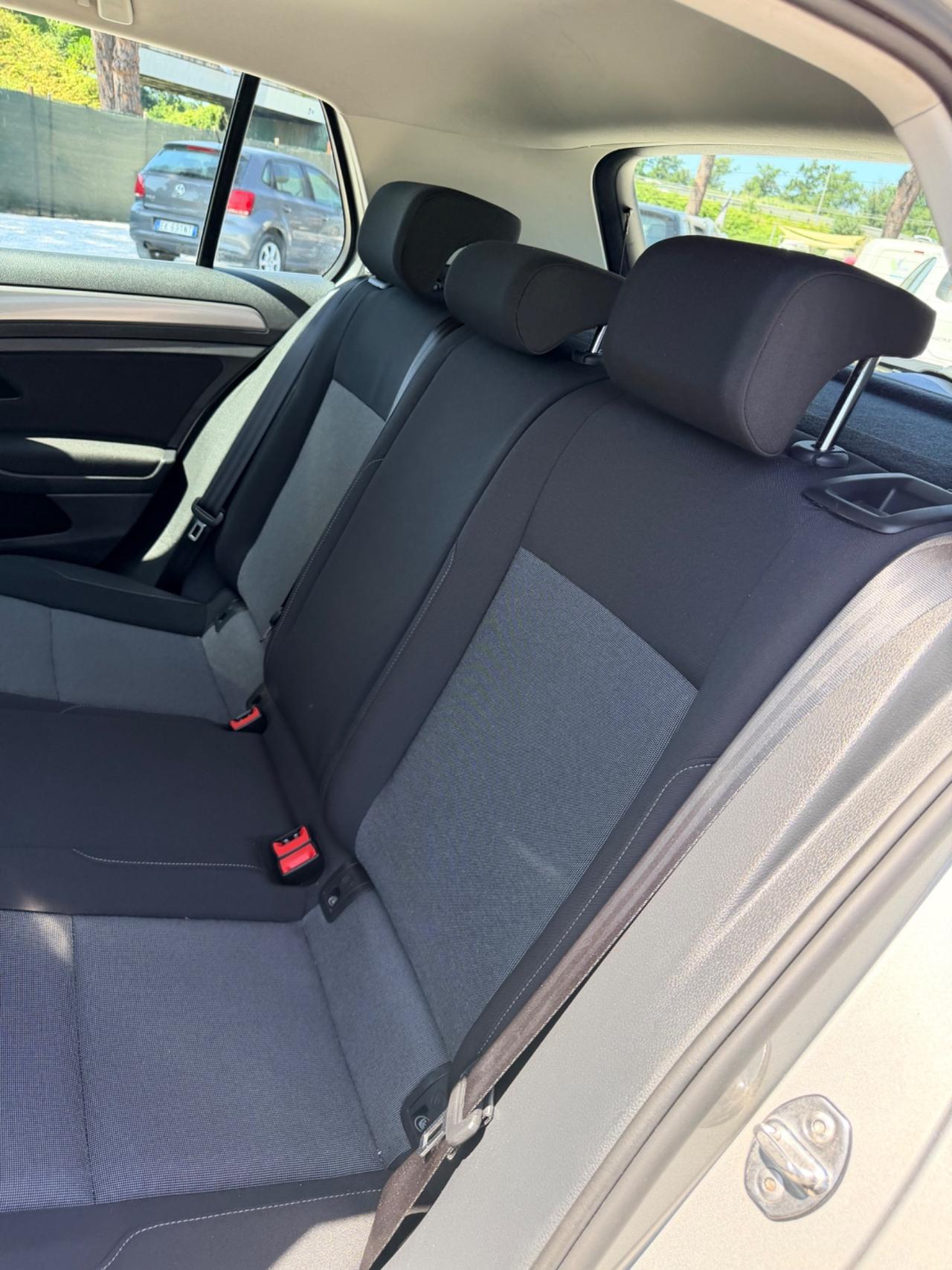 Volkswagen Golf 1.6 TDI 90 CV 5p. Trendline BlueMotion Technology