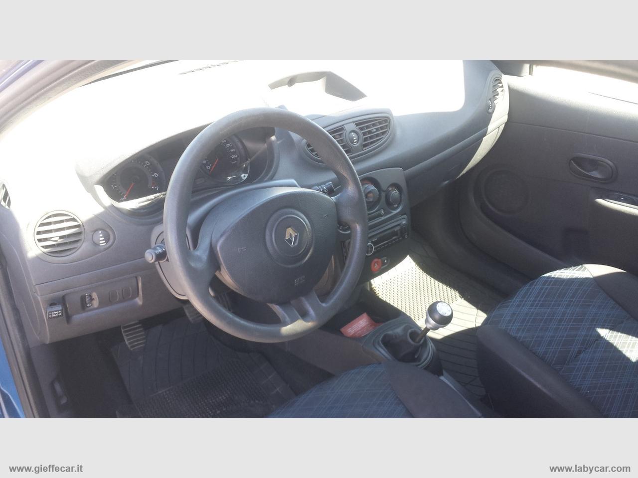 RENAULT Clio 1.2 5p. A GPL
