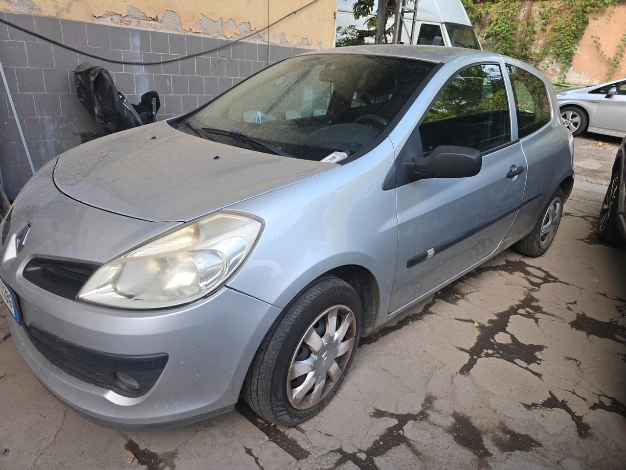 Renault Clio Storia 1.2 3p. Gran Confort Van