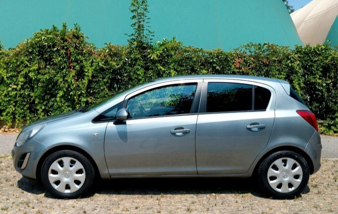 Opel Corsa 1.2 5 porte Edition
