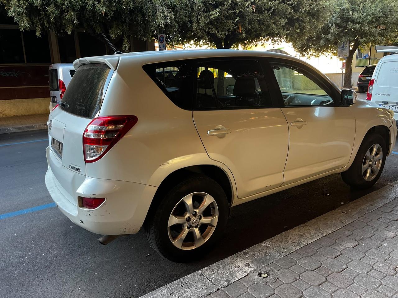 Toyota RAV 4 RAV4 Crossover 2.2 D-4D 150 CV DPF Exclusive