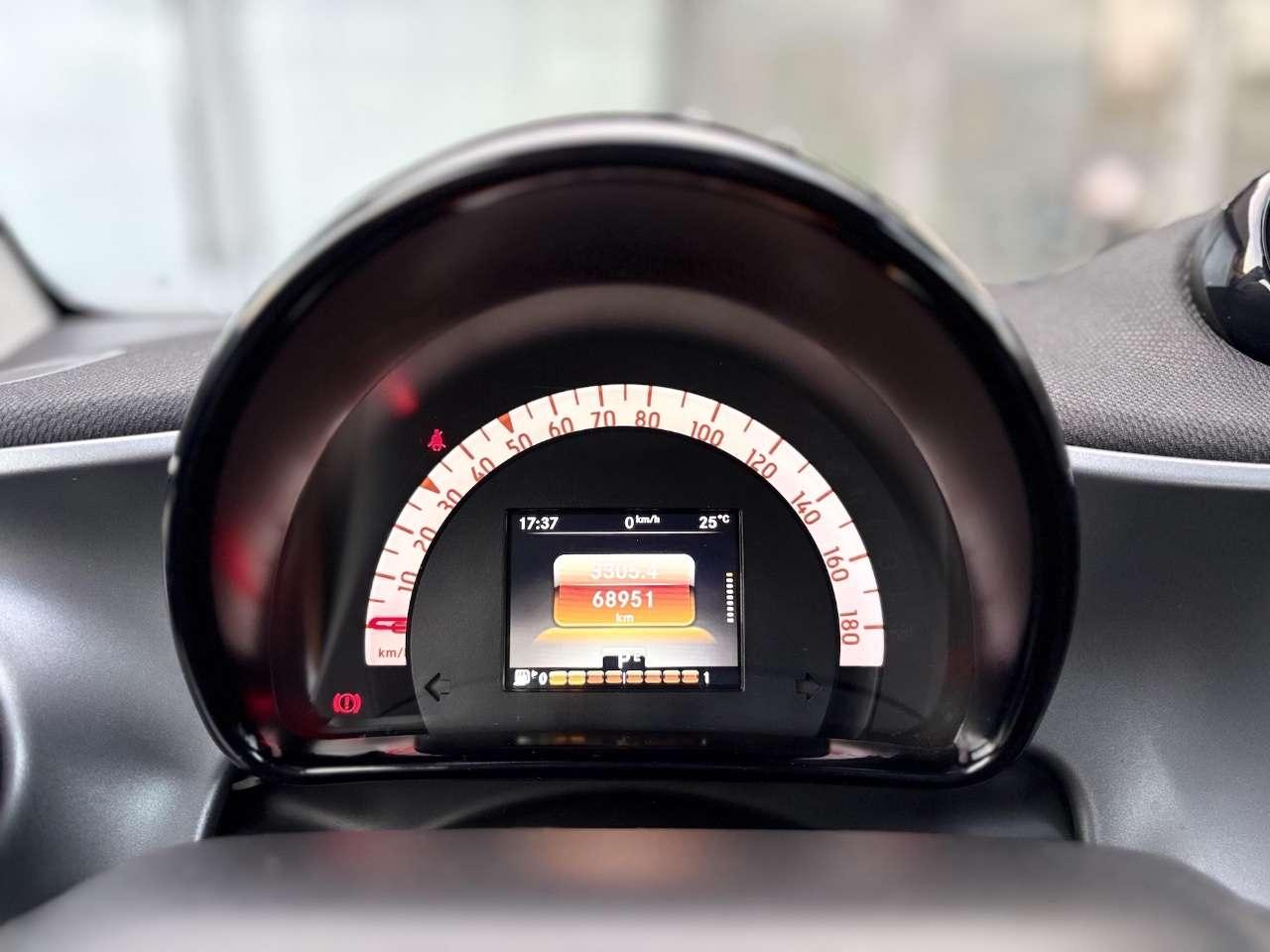 smart forTwo 1.0 Benzina 71CV E6 Automatico - 2016