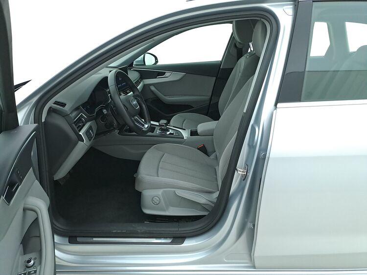 Audi A4 Business Advance S Tronic BR670843 2.0 Mild Hybrid 163CV