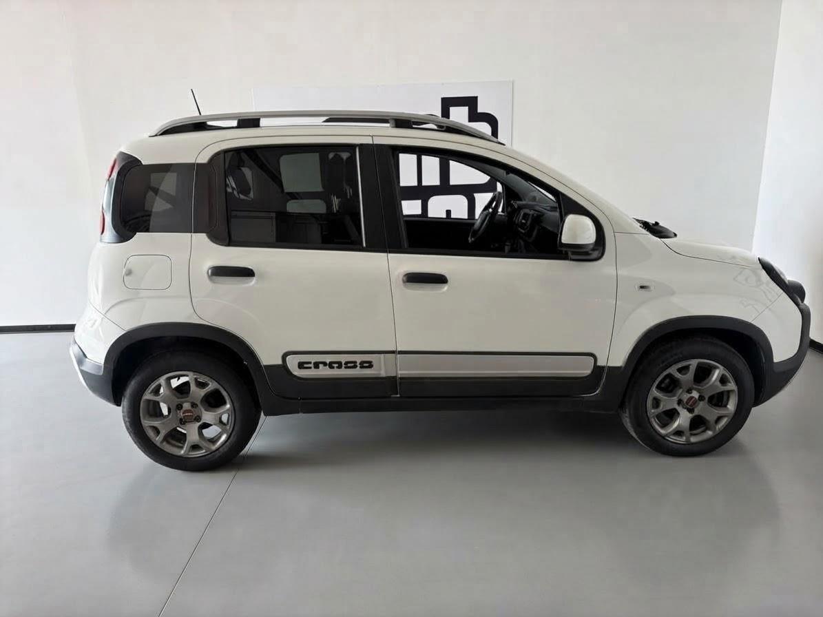 Fiat Panda Cross 1.0 Hybrid