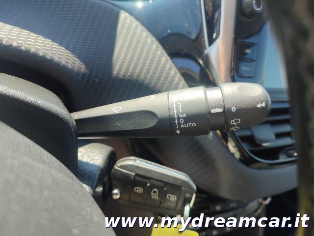 PEUGEOT 2008 1° serie BlueHDi 100 S&S Black Matt