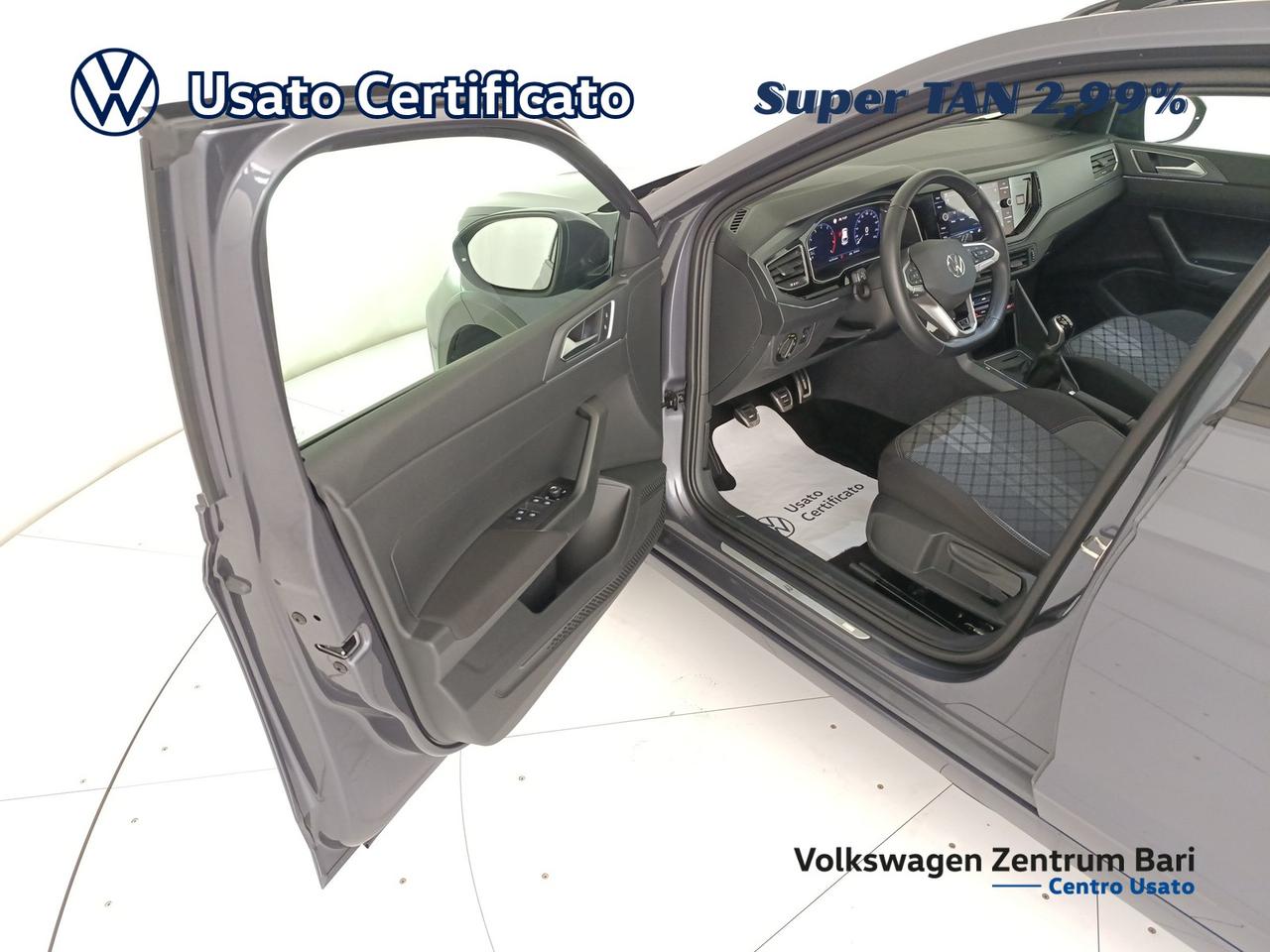 Volkswagen Taigo 1.0 tsi r-line 115cv