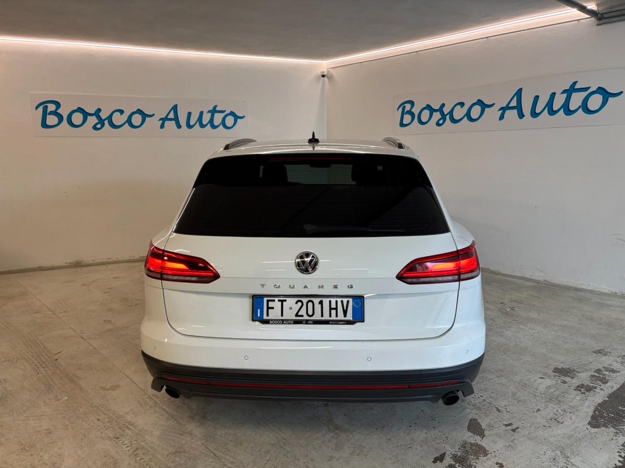 VOLKSWAGEN Touareg 3.0 V6 TDI 286 CV SCR Style