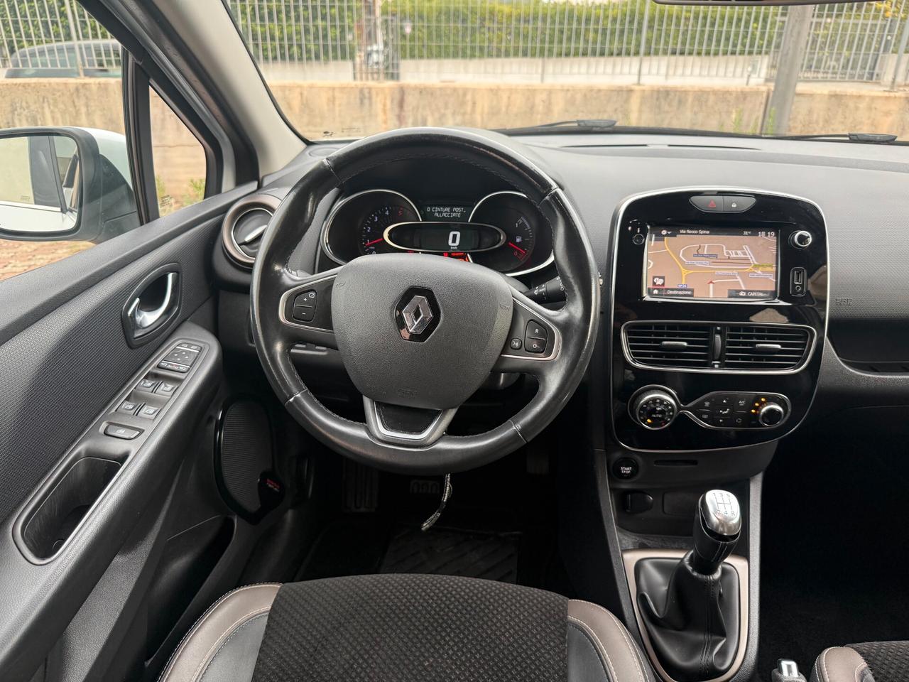 Renault Clio IV 2017 1.5 dci energy Intens 75cv FullLed Navi RetroCam Pelle