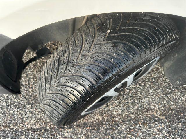 VOLKSWAGEN Caddy Maxi 1.4 TGI 110CV Furgone