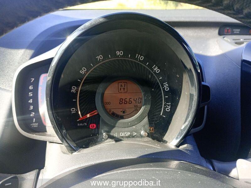 Toyota Aygo II 2018 5p 5p 1.0 x-wave grey m-mt 72cv