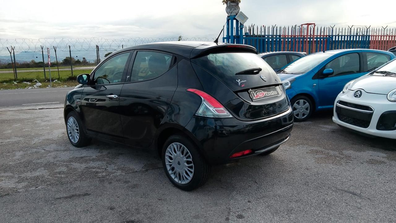 Lancia Ypsilon 1.2 BENZINA