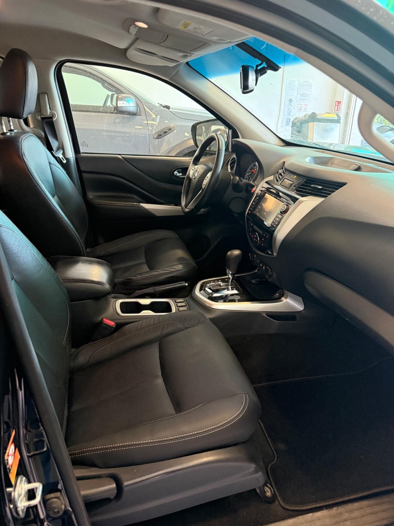 Nissan Navara 2.3 dCi 190 CV AUT. 4WD Double Cab N-Connecta