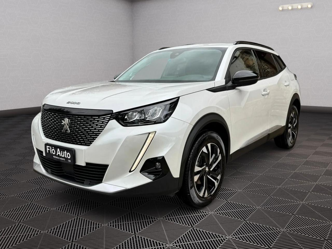 Peugeot 2008 BlueHDi (Diesel) 110cv - Allure Pack manuale