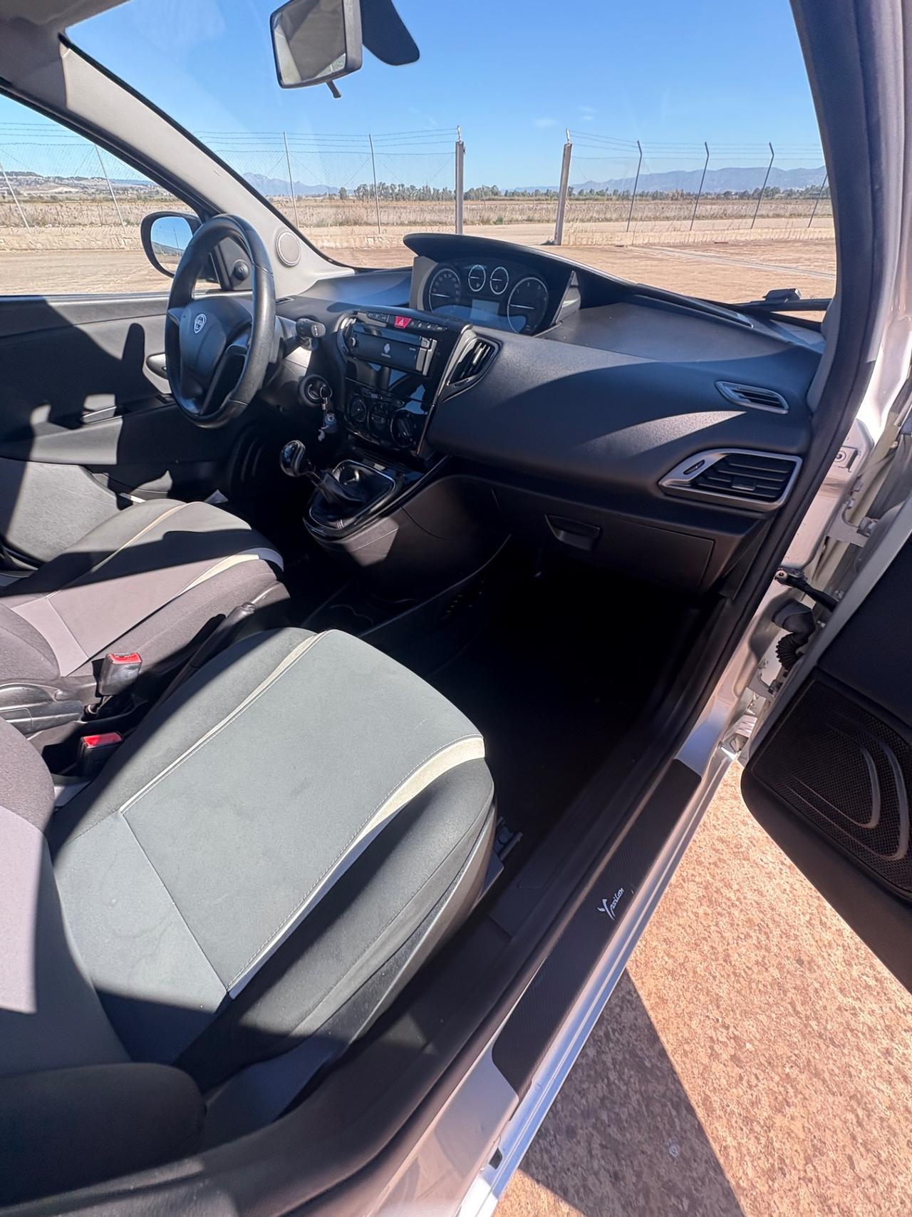 Lancia Ypsilon 1.3 MJT 16V 95 CV 5 porte S&S Elle