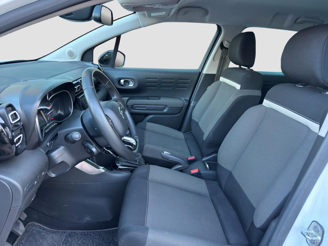 Citroen C3 Aircross BlueHDi 110 S&S Shine Pack