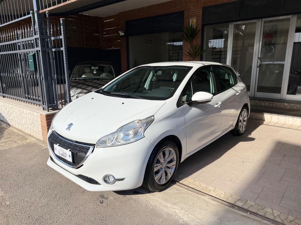 Peugeot 208 1.4 HDi 68 CV