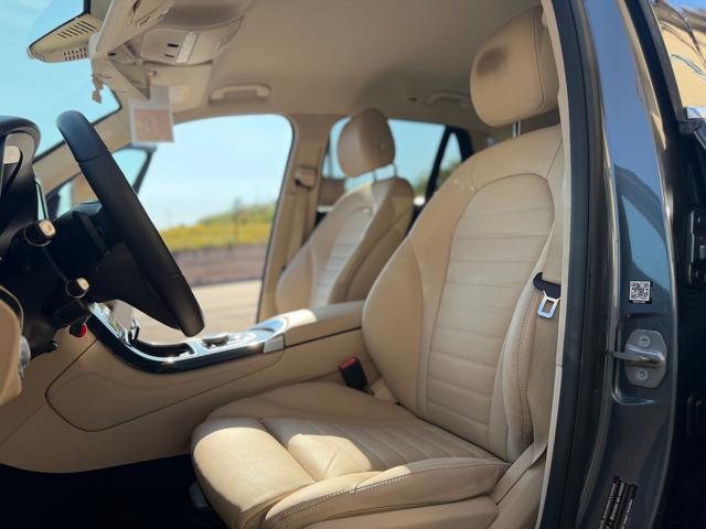 MERCEDES-BENZ GLC 220 d 4Matic Business SPORT (FULL OPTIONAL)