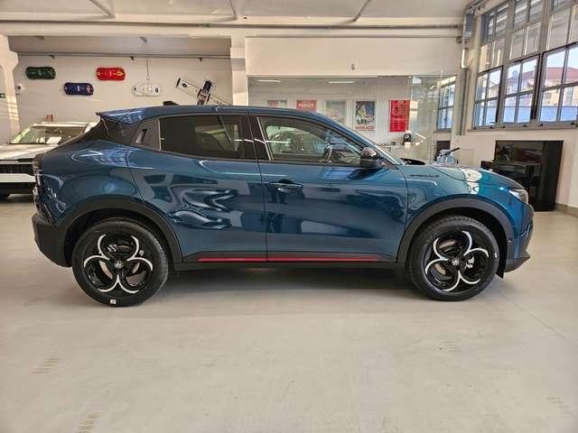 Alfa Romeo Junior Junior 1.2 ibrida Speciale 136cv edct6