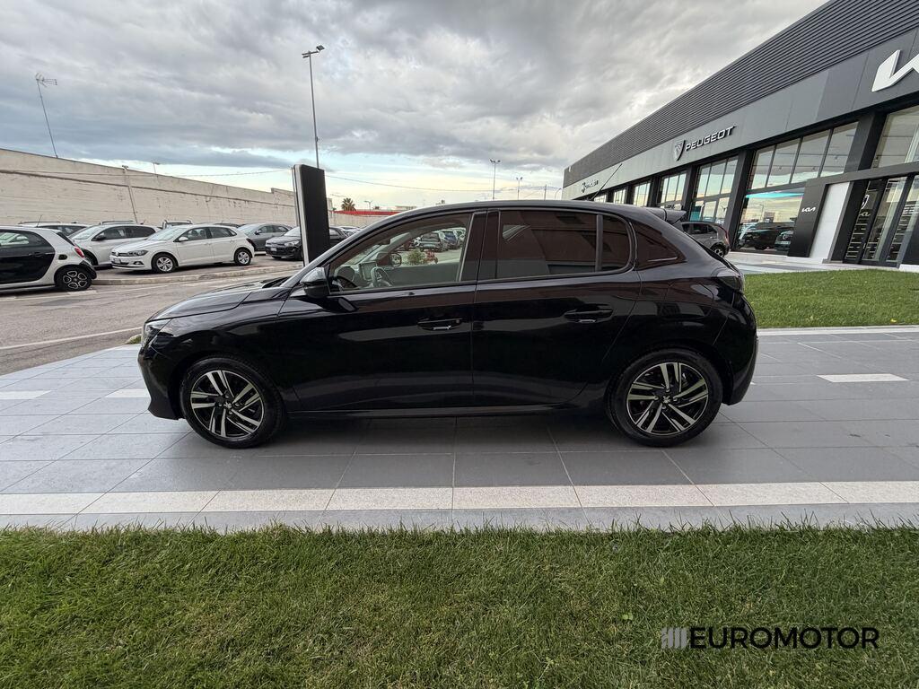 Peugeot 208 5 Porte 1.2 PureTech Allure Navi Pack