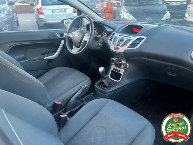 FORD Fiesta 1.2 82CV 3 porte Titanium
