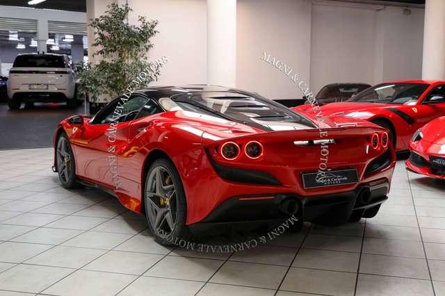 Ferrari F8 Tributo IVA ESPOSTA|SCUDETTI|PARK SENSORS|SCARICO SPORT|