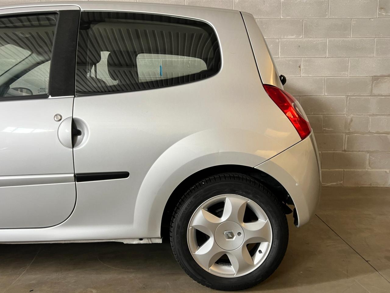Renault Twingo 1.2 16V Live