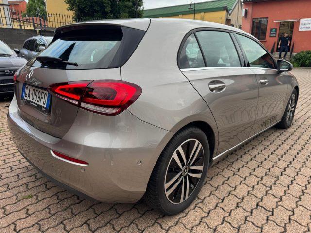 MERCEDES-BENZ A 180 Automatic Sport