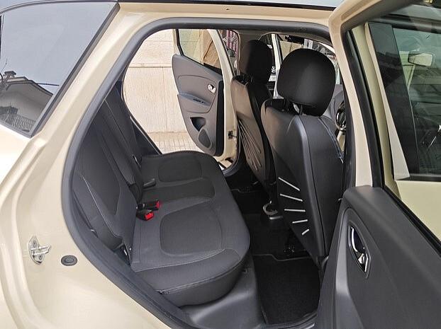 RENAULT Captur 1.5 dCi 90cv *NAVI/TELECAMERA*