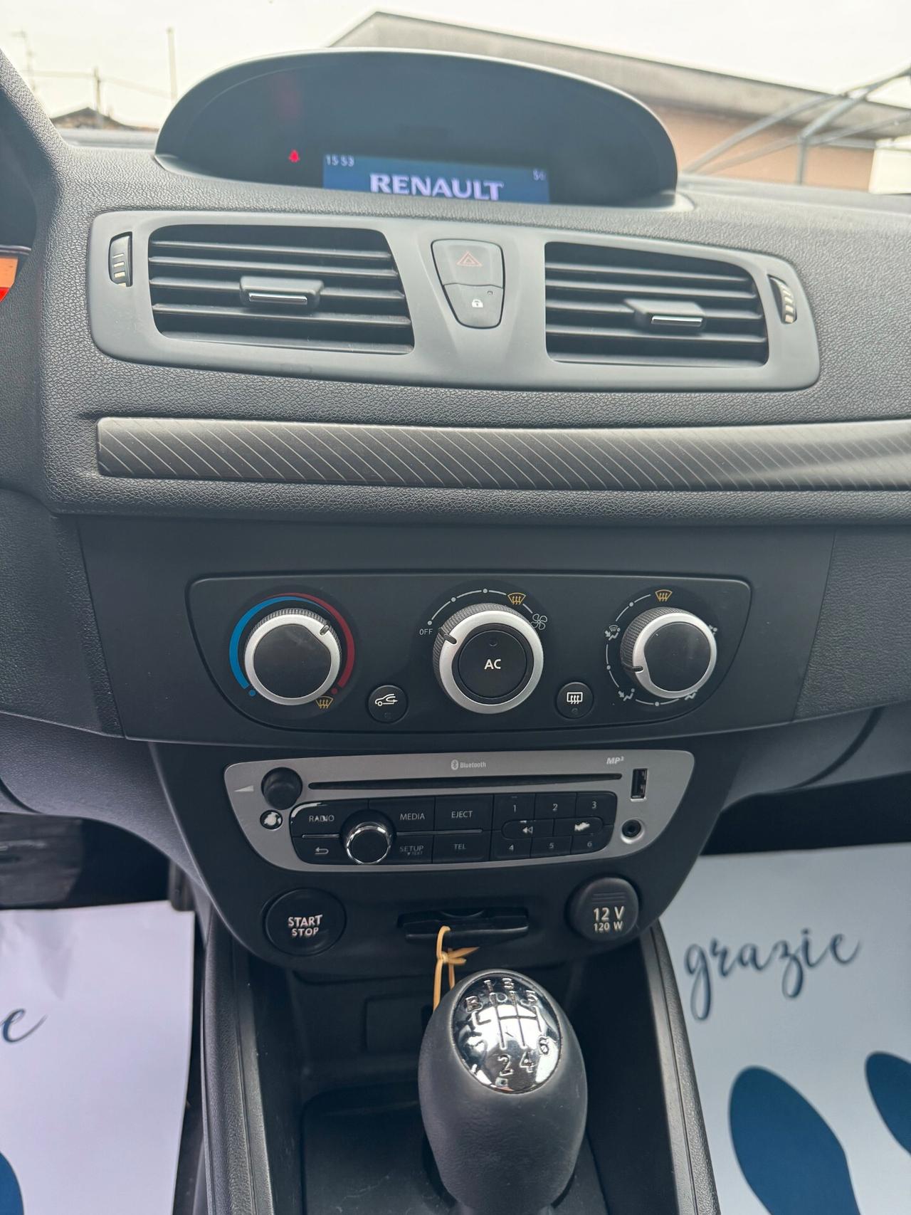 Renault Megane Mégane 1.5 dCi 110CV Wave Autocarro