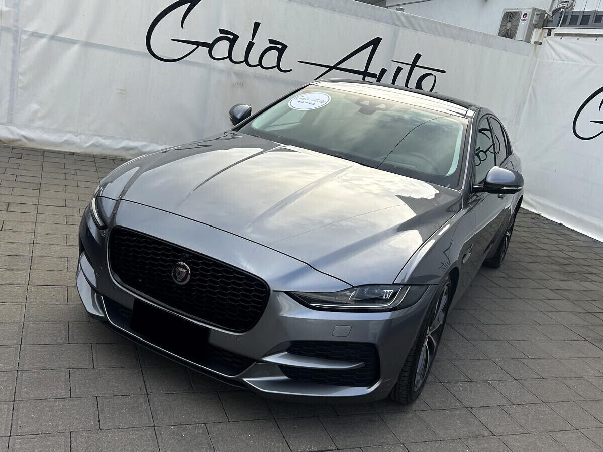 Jaguar XE 2.0 D 180 CV aut. S