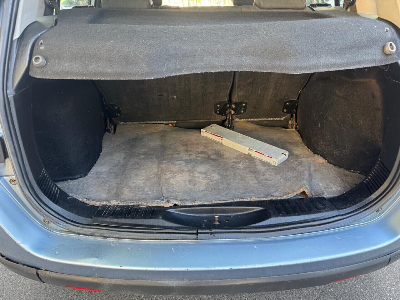 Ford Fusion Fusion 1.6 TDCi 5p COMMERCIANTI