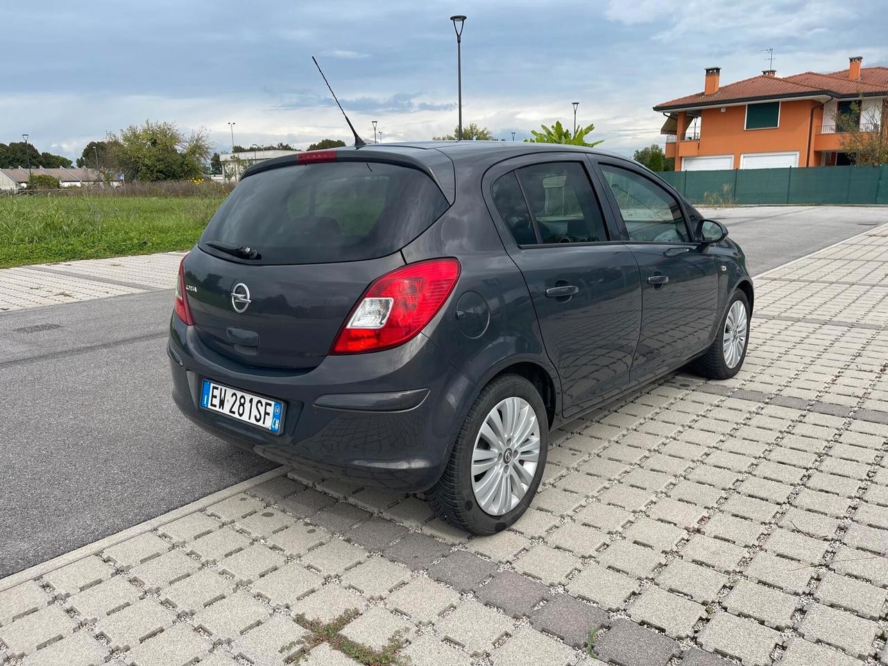 Opel Corsa 1.2 85CV 5 porte GPL-TECH Ecotec