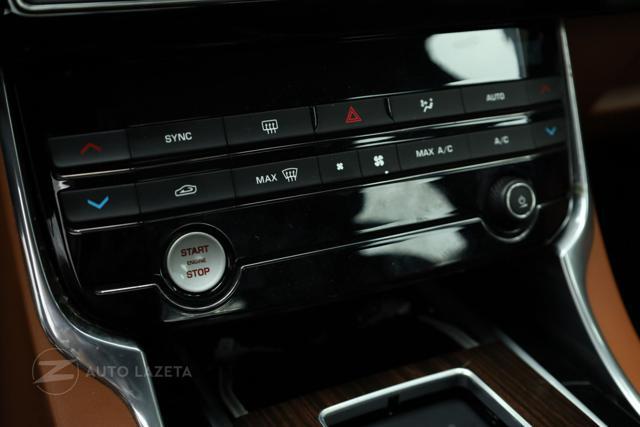 JAGUAR XE 2.0 D Turbo 180CV aut. CAMBIO ROTTO