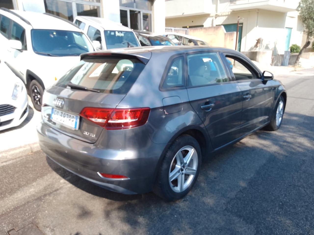 Audi A3 SPB 30 TDI Business